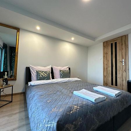 Apartament Bena Ze Zjawiskowym Tarasem Widokowym Chełmno Zewnętrze zdjęcie